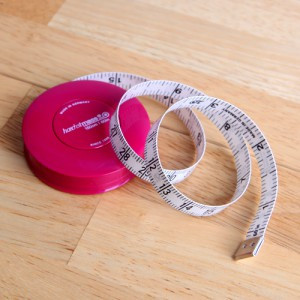 [Pin holder/tape measure/scissors/strap] Tape measure