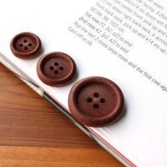 [Wooden Button] Round Red Chestnut Wooden Button (15mm)