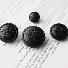 [Metal Button] Black Kingdom Button (15mm)