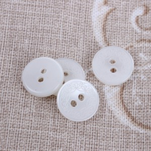 [Basic button] Flower border pattern button (11mm)