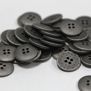 [Metal Button] Plus Metal Button (18mm)