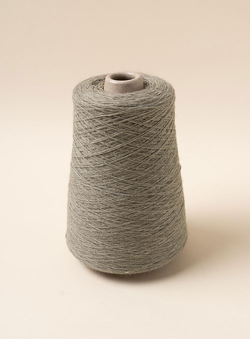 raccoon50(1 cone/300g±20g) 50% raccoon, 27% wool, 23% nylon