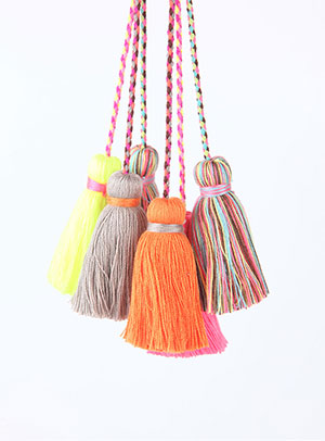 [ribbon/tape/Race] Strap tassel