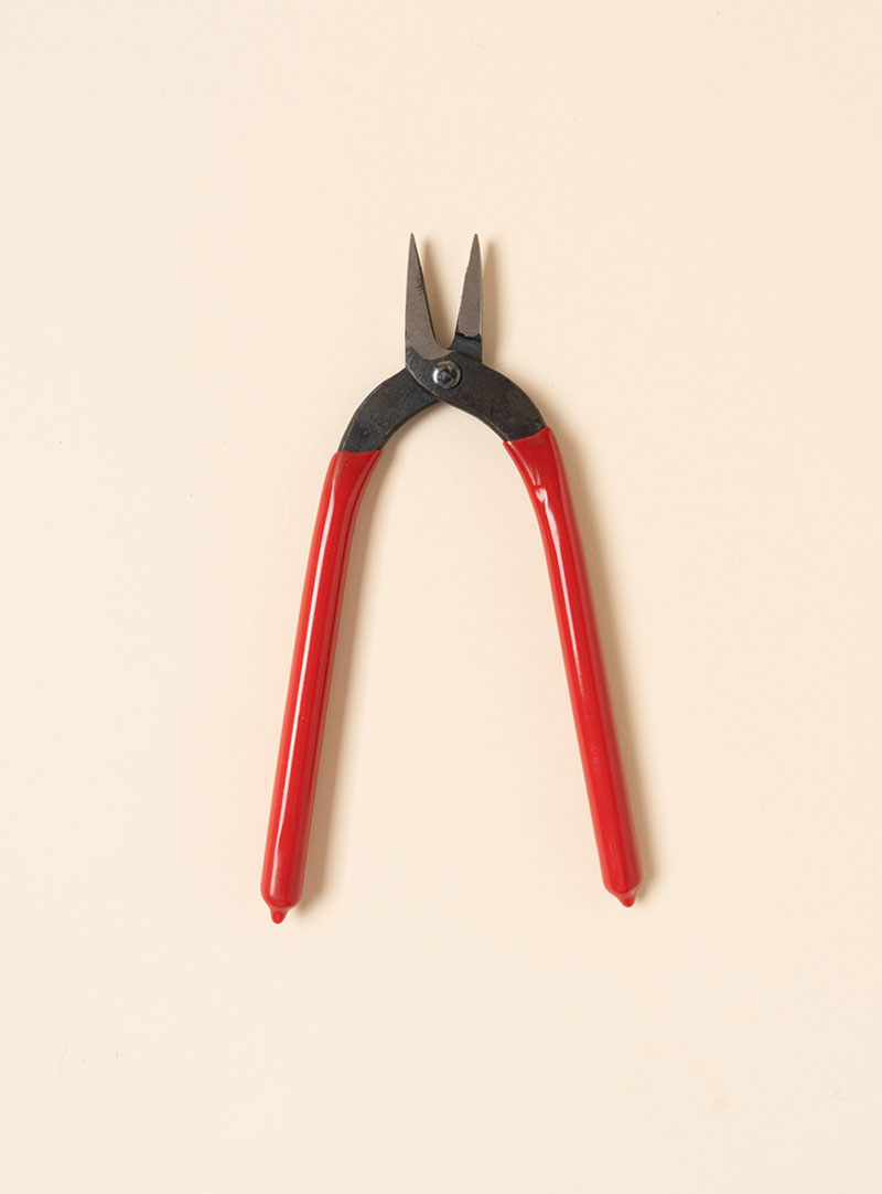 [Pin holder/ruler/scissors/sewing ring] Flat tongs