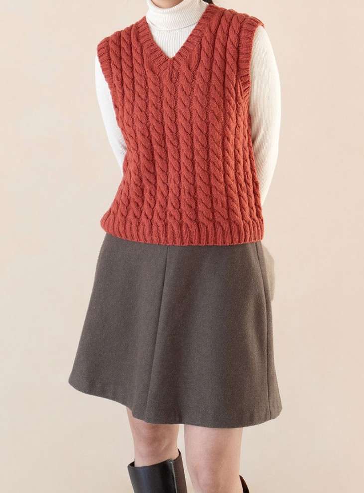 [DIY] The Cashmere Abo Twiddle V-neck Vest