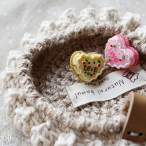 [Character Button] Heart Cake Button (16 x 14mm)
