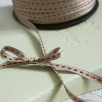 [ribbon/tape/Race] Center dotted ribbon
