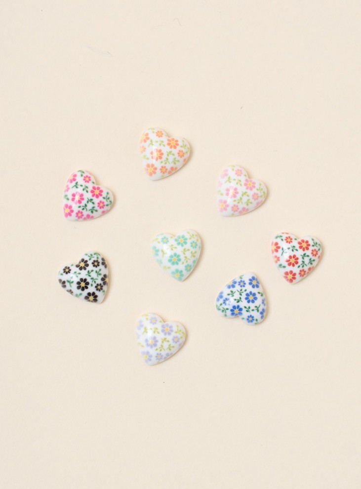 [Character Button] Flower Patterns Heart Button