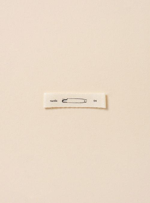 [Tags/Labels/Wappens] Safety Pin Herringbone Labels